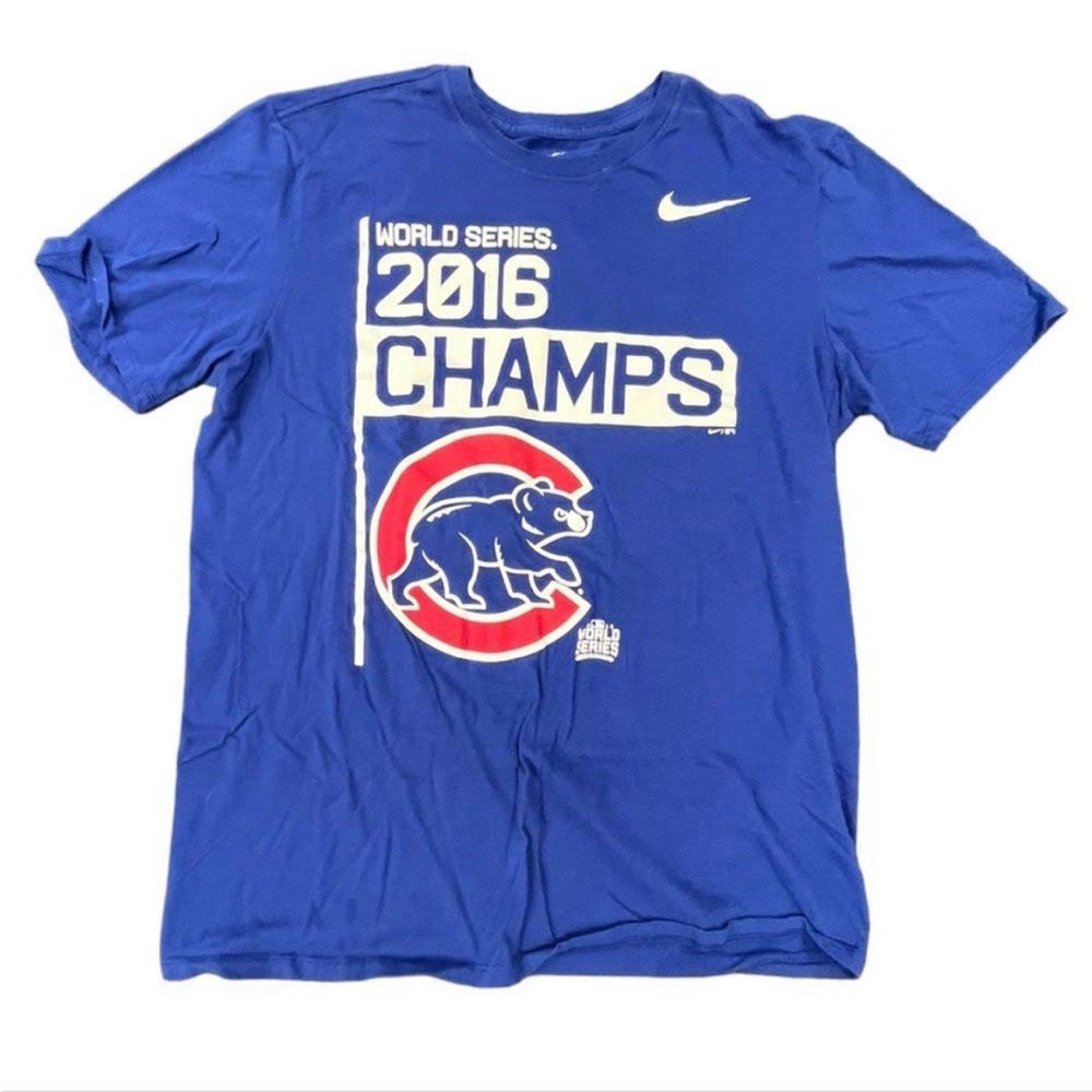 Nike Chicago Cubs 2016 World Series Champions T-Shirt in Medium